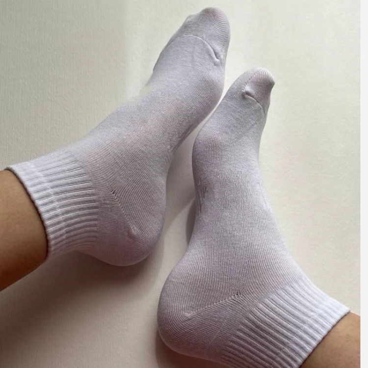 جوراب سفید ساده